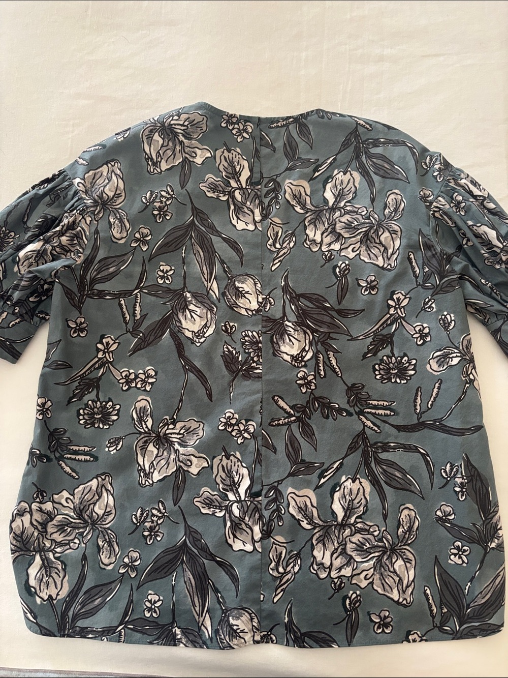 MaxMara Slate Green Floral Puff-Sleeve Blouse -Sz 6 - Picture 5 of 6